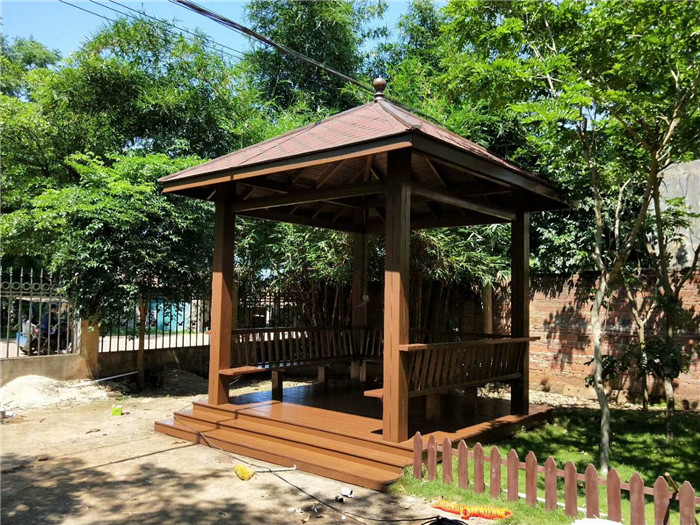綠山涼亭展示1